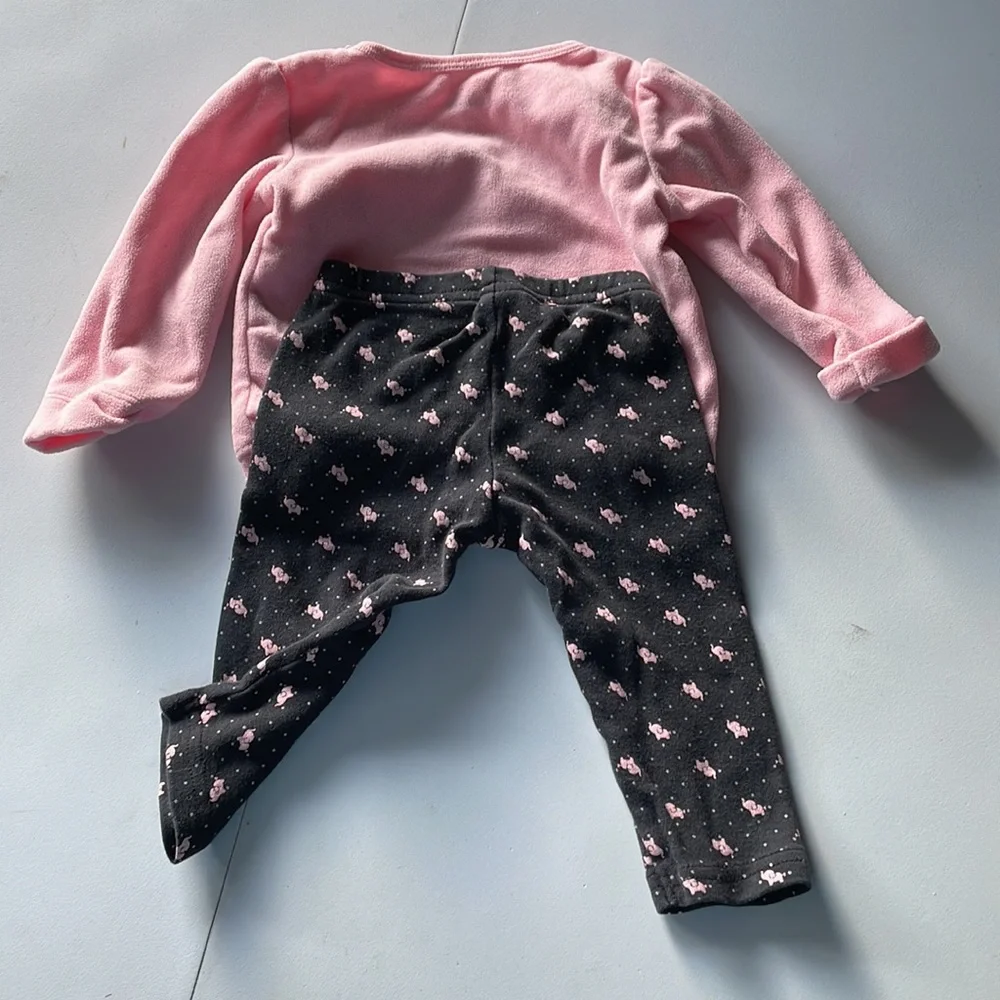Carter’s 3 to 6 month elephant pants and sweatshirt